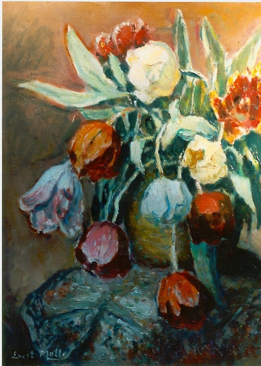 Moll E.  | Evert Moll, Tulips in a vase, oil on canvas 59.0 x 49.0 cm, signed l.l.