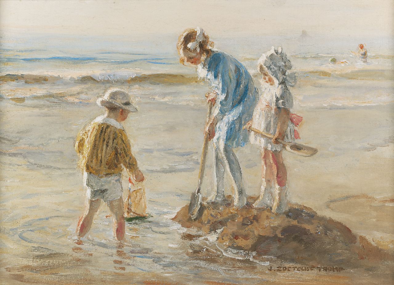 Zoetelief Tromp J.  | Johannes 'Jan' Zoetelief Tromp, Children playing on Katwijk beach, oil on canvas 40.5 x 56.5 cm, signed l.r. and sold