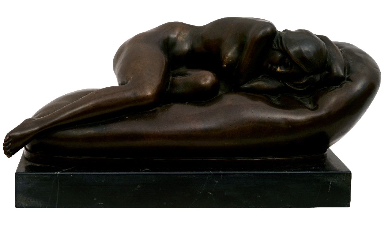 Chinese School, 20e eeuw   | Chinese School, 20e eeuw | Sculptures and objects offered for sale | Reclining nude, bronze 31.5 x 15.5 cm