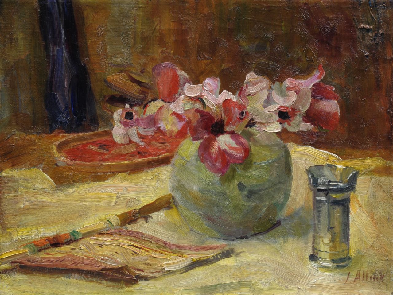 Altink J.  | Jan Altink, A still life with a fan and flowers, oil on canvas 30.2 x 40.1 cm, signed l.r.