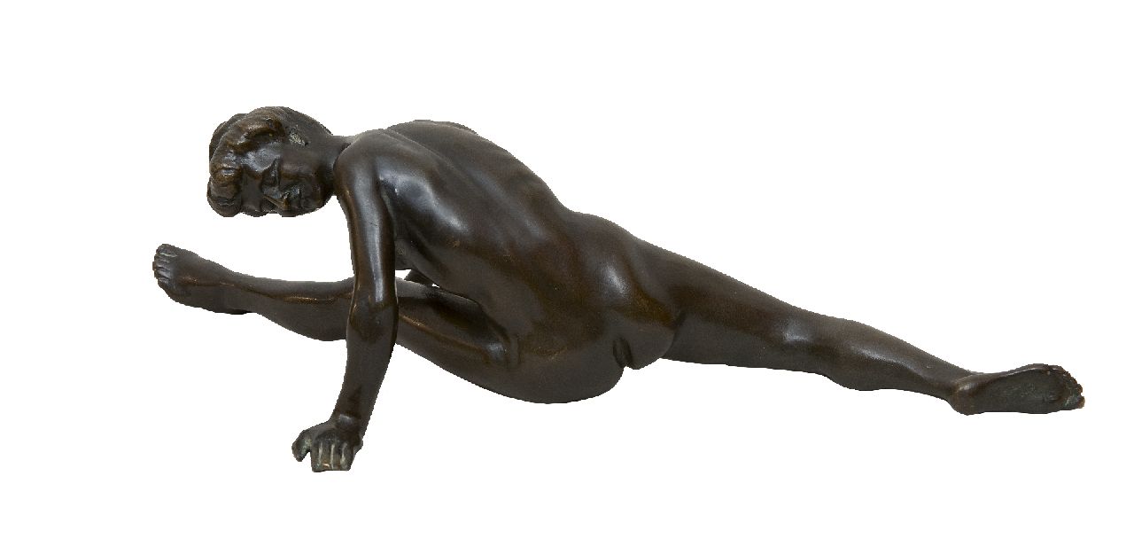 Sintenis W.  | Walter Sintenis, Lady in limbo, patinated bronze 8.5 x 30.0 cm, dated ca. 1900