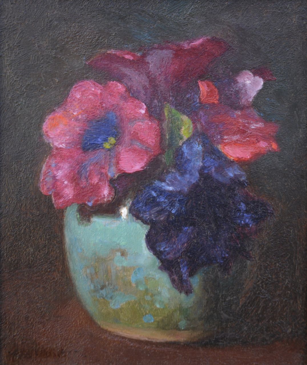 Wandscheer M.W.  | Maria Wilhelmina 'Marie' Wandscheer, Petunias in a ginger jar, oil on panel 18.5 x 15.5 cm, signed l.l.