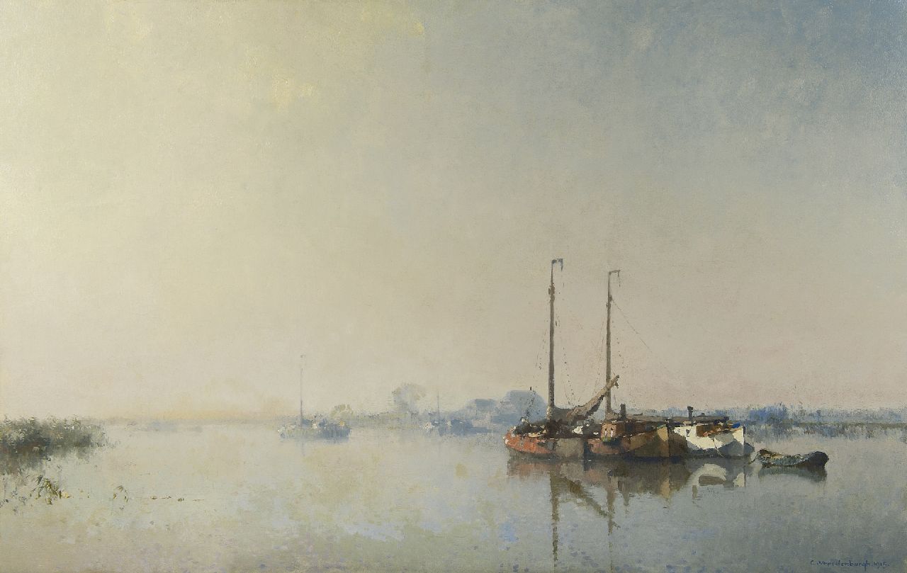 Vreedenburgh C.  | Cornelis Vreedenburgh, Moored vessels on a river, oil on canvas 81.8 x 129.3 cm, signed l.r. and dated 1915