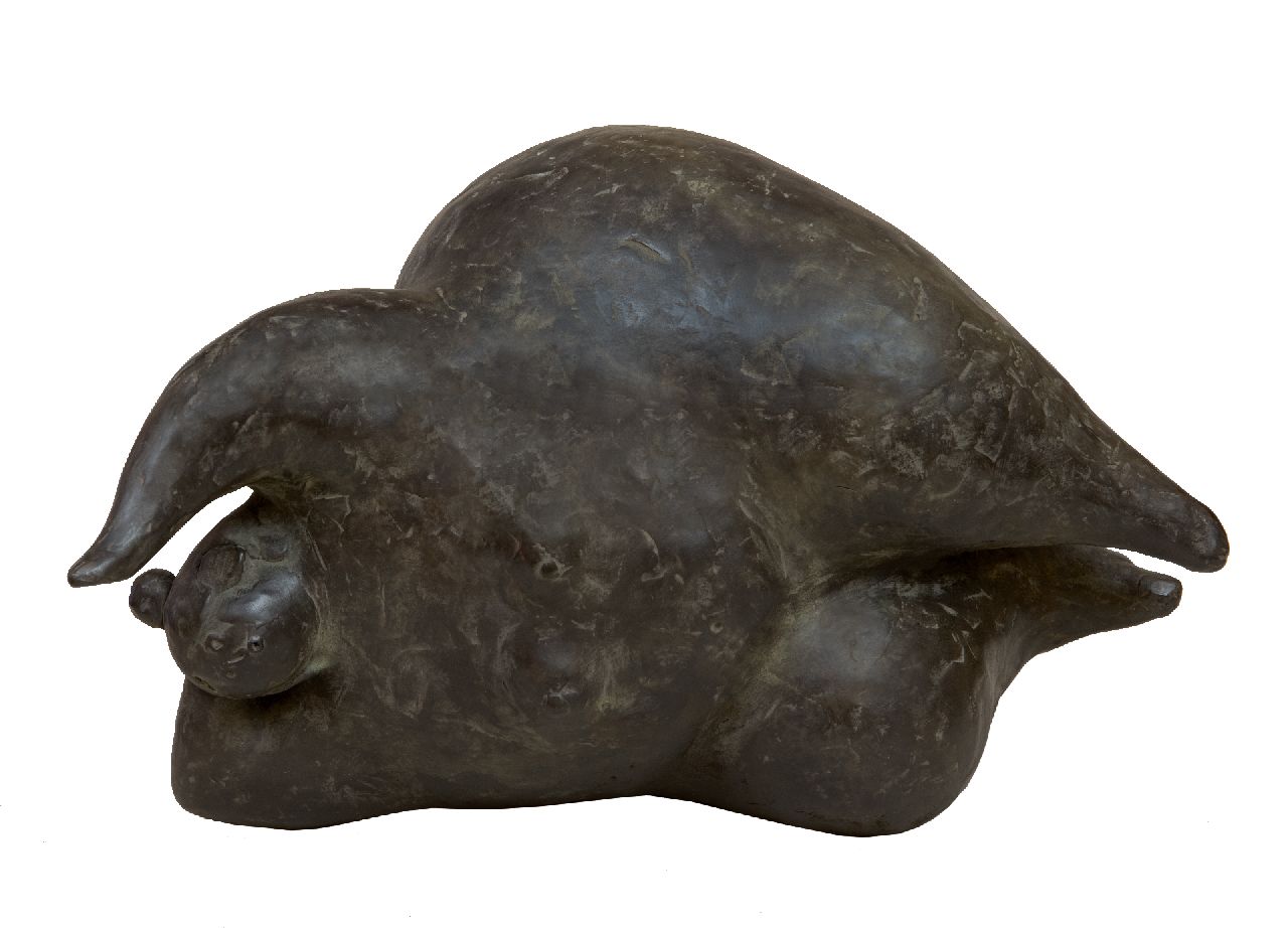 Hemert E. van | Evert van Hemert, Sofa, patinated bronze 18.0 x 30.0 cm, signed with monogram on knee and executed in 2017