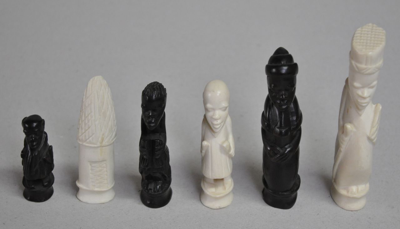 Schaakset   | Schaakset | Sculptures and objects offered for sale | An East African carved ivory and hardwood tribal chess set, Kenya, ivory and hardwood 12.0 x 5.5 cm, executed circa 1920