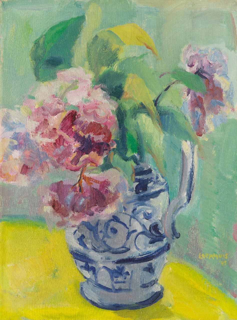 Leemhuis W.H.  | Wiert Hendrik 'Hein' Leemhuis, Flowers in a jug, oil on canvas 40.2 x 30.0 cm, signed l.r. and dated '45