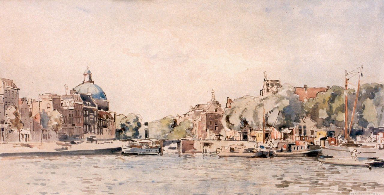 Vreedenburgh C.  | Cornelis Vreedenburgh, Moored boats with the 'Lutherse kerk' in the distance, watercolour on paper 25.0 x 48.0 cm, signed l.r.
