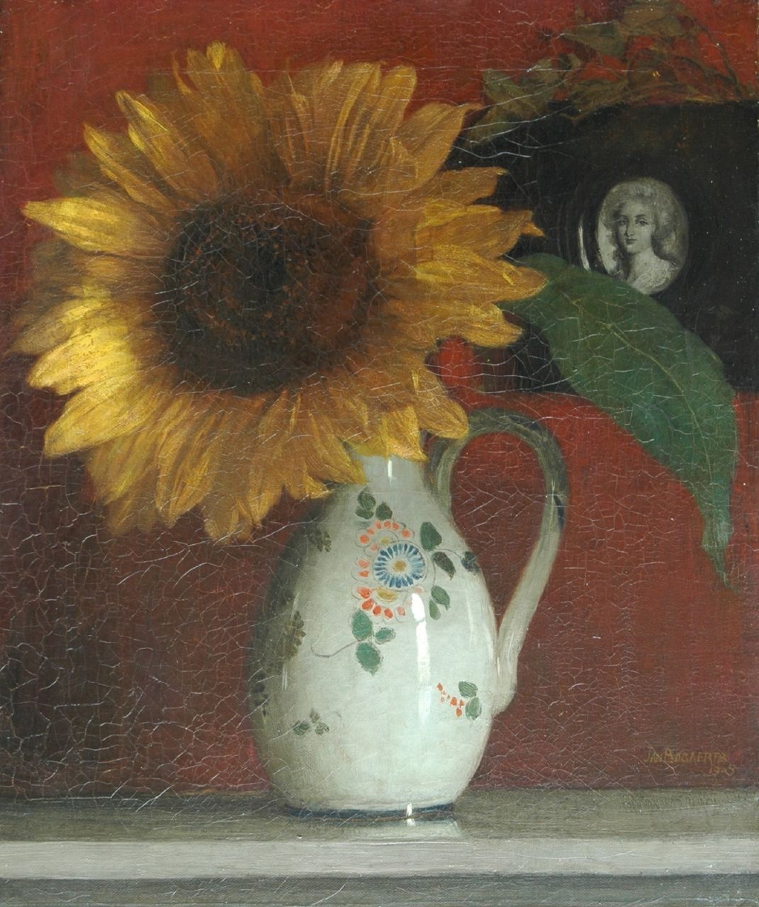 Bogaerts J.J.M.  | Johannes Jacobus Maria 'Jan' Bogaerts, A sunflower in a decorated vase, oil on canvas 47.0 x 38.0 cm, signed l.r.