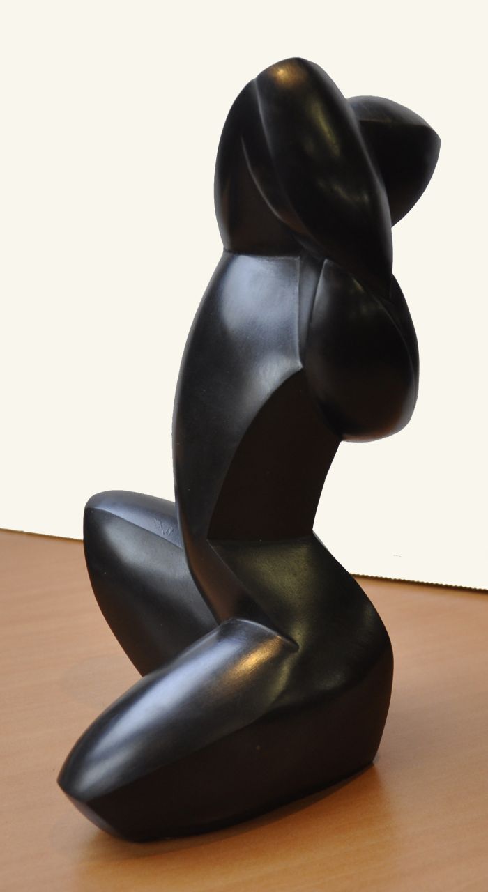 Dado C.G.M.  | Catharina Gerarda Maria 'Rini' Dado, Kneeling nude, bronze 21.0 cm, signed signed on the reverse, edge