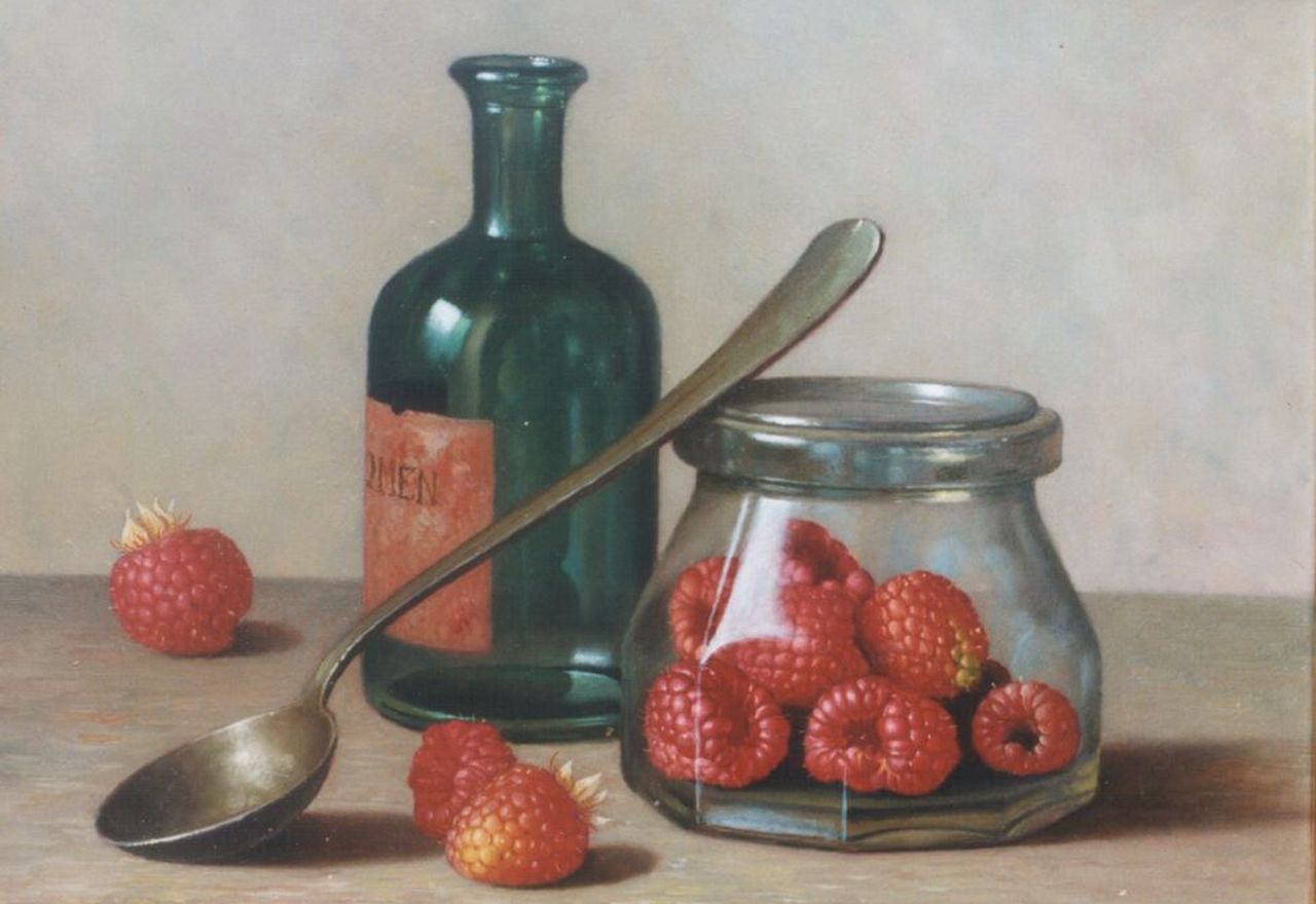 Bubarnik G.  | Gyula Bubarnik, Raspberries in a bowl, copper 18.0 x 24.0 cm, signed l.r.