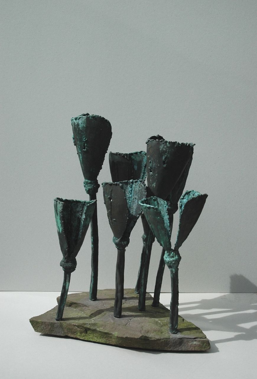 Baar A. van | Ton van Baar, Kelkbloemen, bronze and stone 64.0 x 52.0 cm