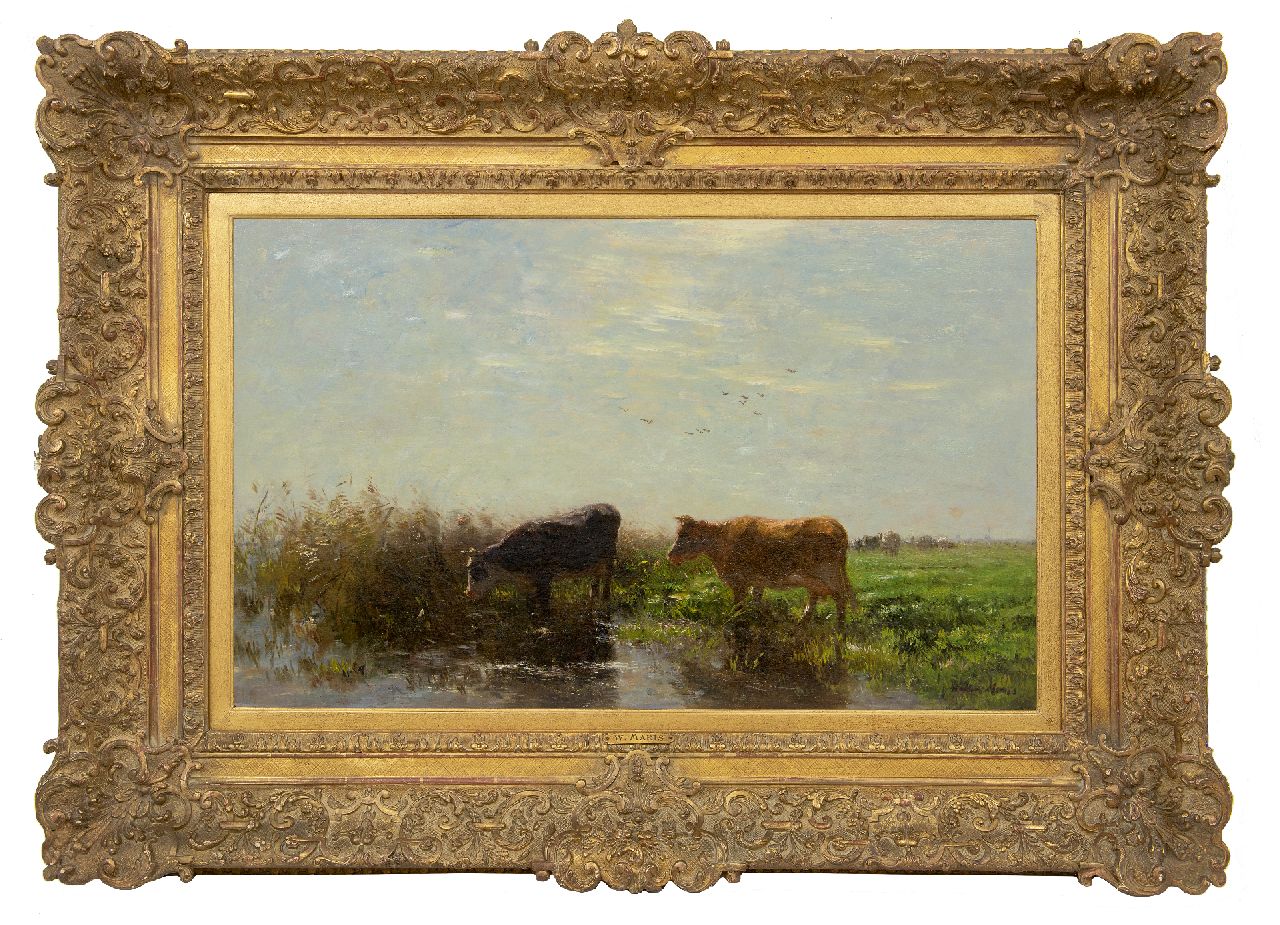 Maris W.  | Willem Maris, Two cows in a Dutch landscape, oil on canvas 53.6 x 78.5 cm, signed l.r.