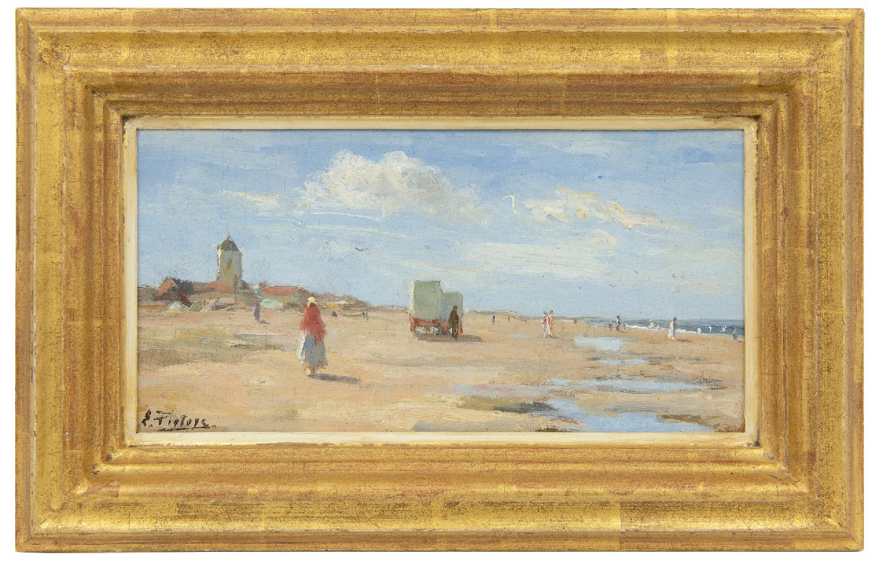 Pieters E.  | Evert Pieters, Sunny day on the beach of Katwijk, oil on panel 13.4 x 26.2 cm, signed l.l.