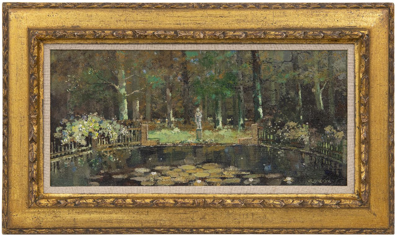 London J.  | Jacob London, The garden behind the artist's house in Hilversum, oil on canvas 25.0 x 52.6 cm, signed l.r.