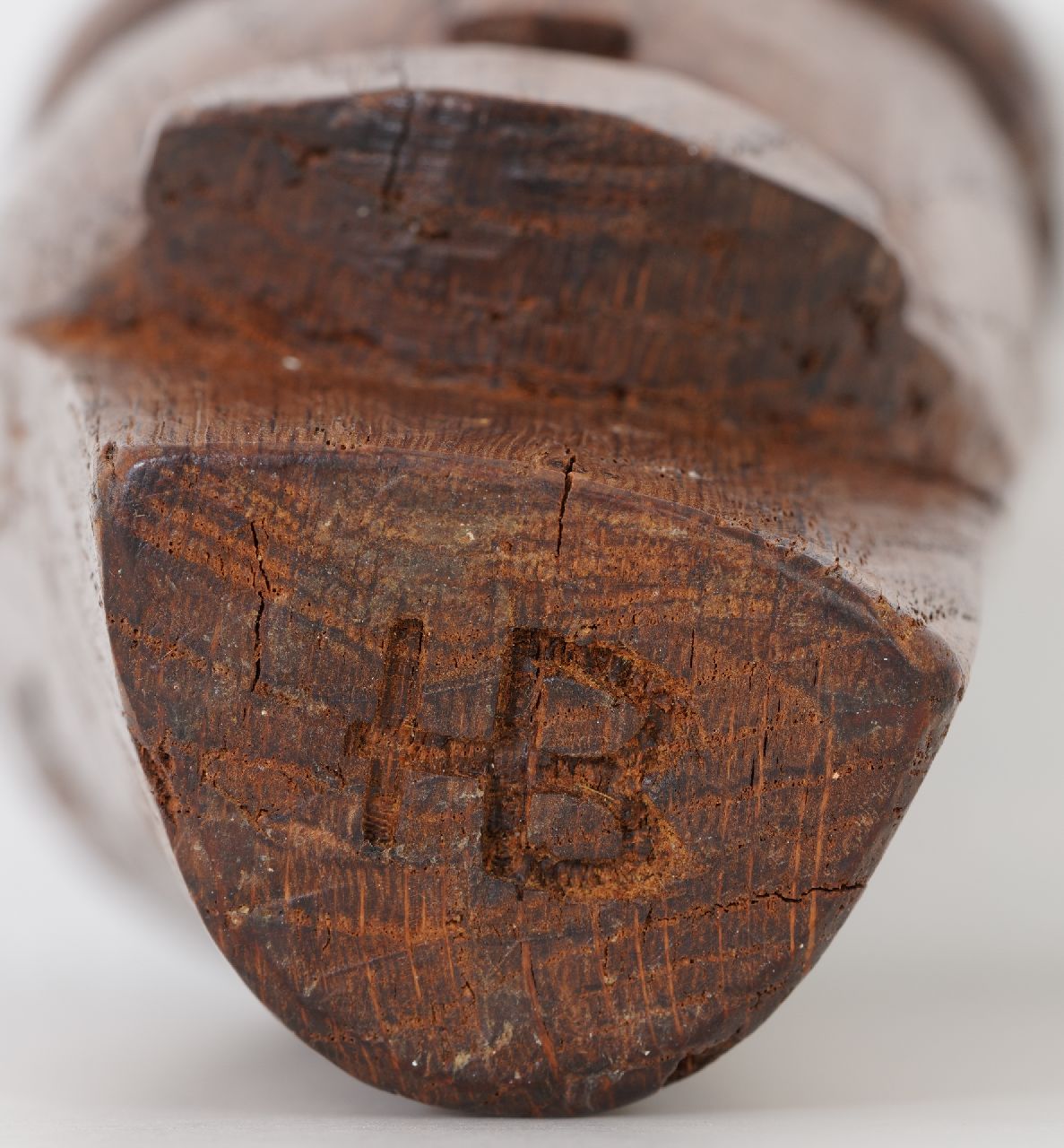 Herman Bieling signatures Wooden head