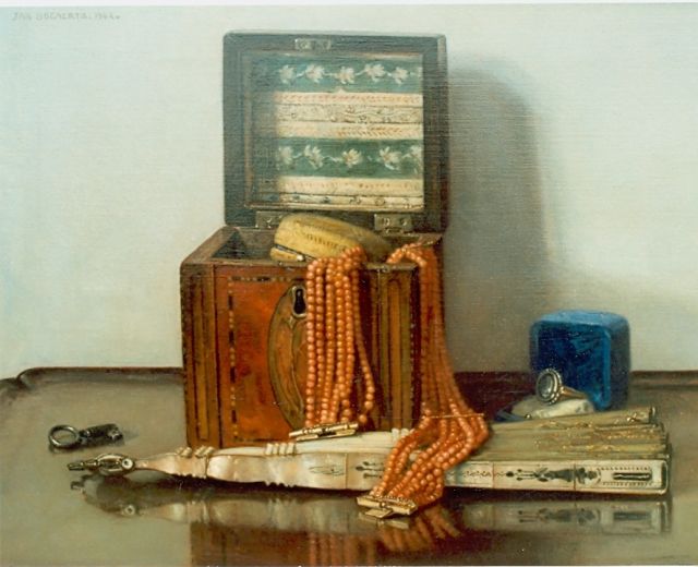 Bogaerts J.J.M.  | Still life with a coral necklace and jewellery box, oil on canvas 30.0 x 40.0 cm, signed u.l. and dated 1942