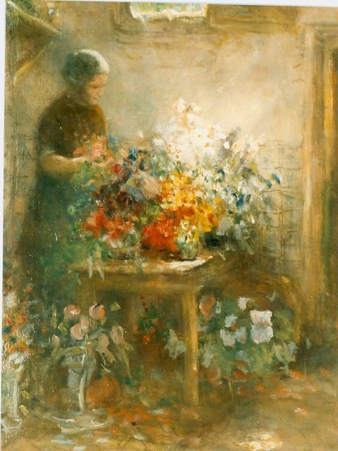 Blommers B.J.  | Arranging flowers, oil on canvas 47.0 x 36.0 cm