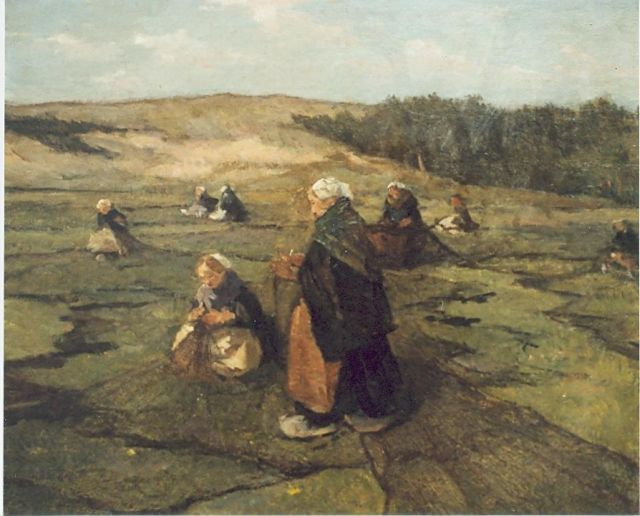 Johannes Evert Akkeringa | A dune landscape with women mending the nets, oil on panel, 47.0 x 58.0 cm