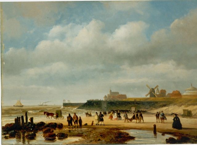 Nicolaas Roosenboom | Elegant figures on the beach, Scheveningen, oil on panel, 25.5 x 36.1 cm, signed l.r.