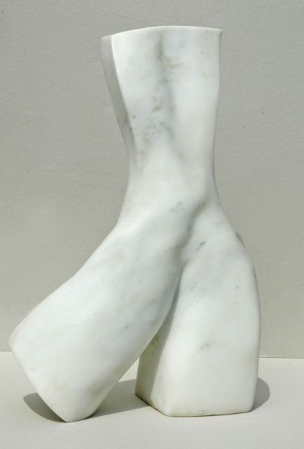 Antoinette LeRoy | Innocenza, marble, 57.9 x 33.6 cm, verkocht