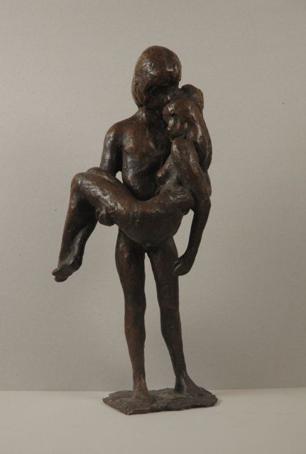 Gomes K.A.M.  | Man holding a woman in his arms, bronze 46.0 x 22.0 cm