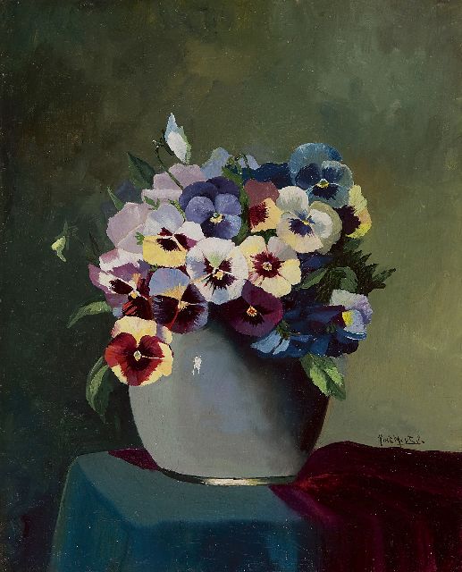 Hout P. in 't | Violets in a vase, oil on canvas 30.2 x 24.5 cm, signed l.r.