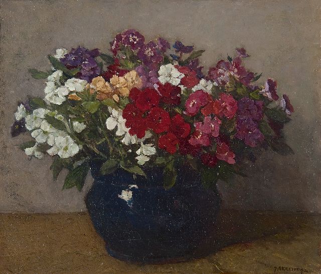 Johannes Evert Akkeringa | Phloxes in a black vase, oil on canvas, 28.7 x 32.8 cm, signed l.r.