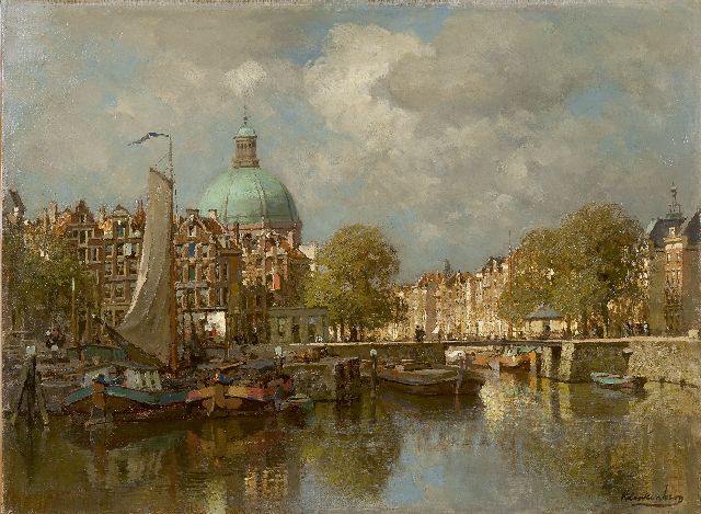 Klinkenberg J.C.K.  | A view of the Singel, Amsterdam, oil on canvas 39.3 x 53.3 cm, signed l.r.