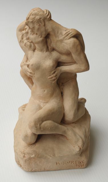 Lorenc K.  | A couple embracing, terra cotta 30.0 x 17.0 cm, signed on base and dated 1941
