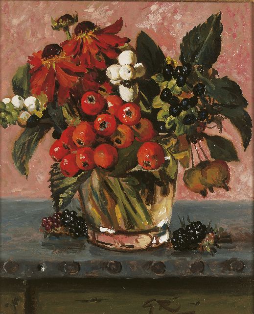 Gé Röling | Berries and flowers in a glass vase, oil on board, 29.8 x 25.0 cm, signed l.r. with initials