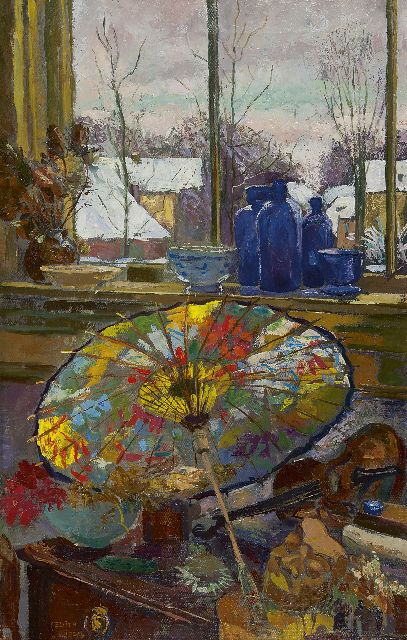 Edith Pijpers | A still life with a parasol by a window, oil on canvas, 75.3 x 48.0 cm, signed l.l.