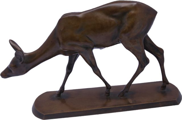 Rädecker J.  | Roe, bronze 16.0 x 27.5 cm, signed on the base with monogram