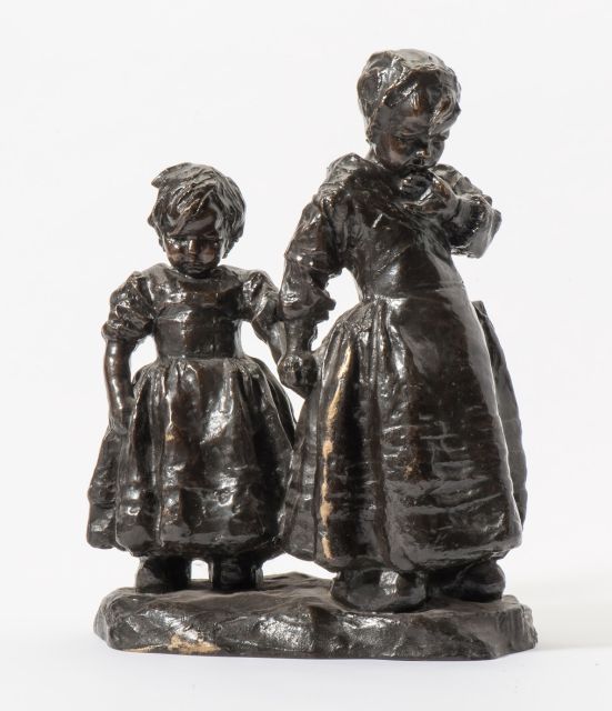 Wijk C.H.M. van | Sisters, bronze 37.5 x 29.0 cm, signed on the base and executed ca. 1908