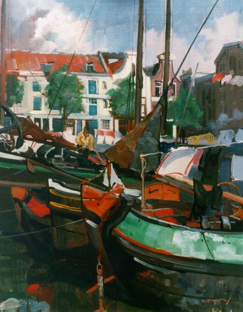 Piet Groen | Moored boats, Haringvliet Rotterdam, oil on canvas, 50.2 x 40.2 cm, signed l.r.