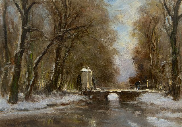 Louis Apol | Winter in the Hague forest, oil on panel, 24.4 x 34.9 cm, signed l.l. and painted ca. 1930