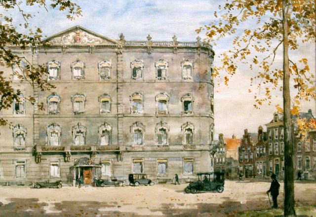 Cornelis Vreedenburgh | Hotel Des Indes, The Hague, watercolour on paper, 25.0 x 35.5 cm, signed l.r. with initials