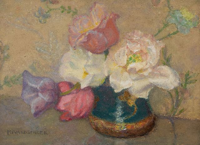 Marie Wandscheer | Green pot with tulips, oil on panel, 23.4 x 31.8 cm, signed l.l.