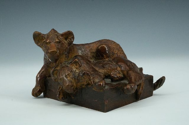 Heyster H.  | -, bronze 11.5 cm, gesigneerd met mon