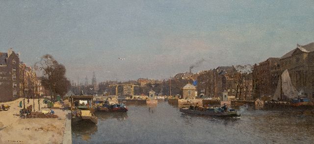 Cornelis Vreedenburgh | View of the Amstel and the Skinny Bridge Brug, Amsterdam, oil on canvas, 70.2 x 144.2 cm, signed l.l. and dated 1924