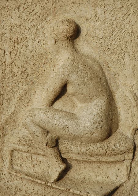 Pieter Starreveld | Sitzender Fauenakt, clay, 33.3 x 23.8 cm, gesigneerd r.o. met monogram