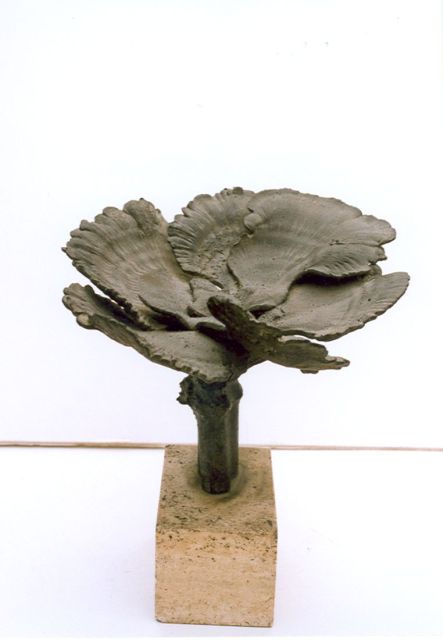 Pieter Starreveld | Elfenbankje, bronze, 30.0 x 29.9 cm