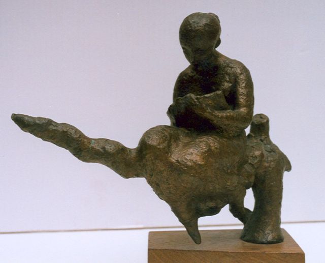 Pieter Starreveld | Lezende vrouw op tak, bronze, 25.7 x 29.0 cm, gesigneerd met monogram op stronk