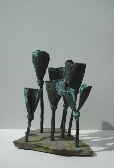 Baar A. van | Kelkbloemen, bronze and stone 64.0 x 52.0 cm