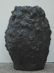 Armando - The urn, bronze 94 x 70 cm, signed l.c. and dated 1996